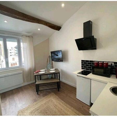 The California Dream - Hyper-Centre - 2Mn Gare Sncf - Wifi Netflix Gratuit Apartment Ниор Екстериор снимка