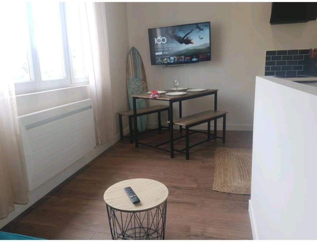 The California Dream - Hyper-Centre - 2Mn Gare Sncf - Wifi Netflix Gratuit Apartment Ниор Екстериор снимка